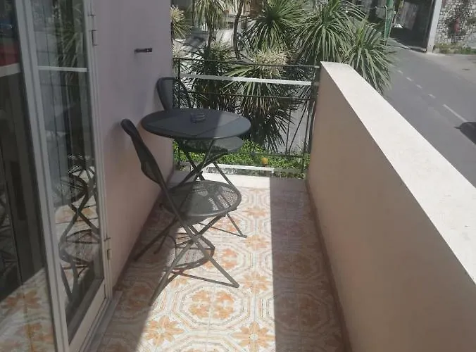 Maison Flavia Апартаменты